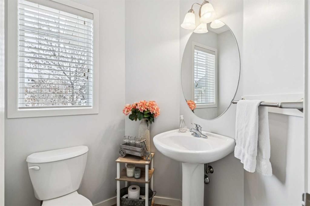 524 Cranston Drive SE, Calgary — photo 3 of 31