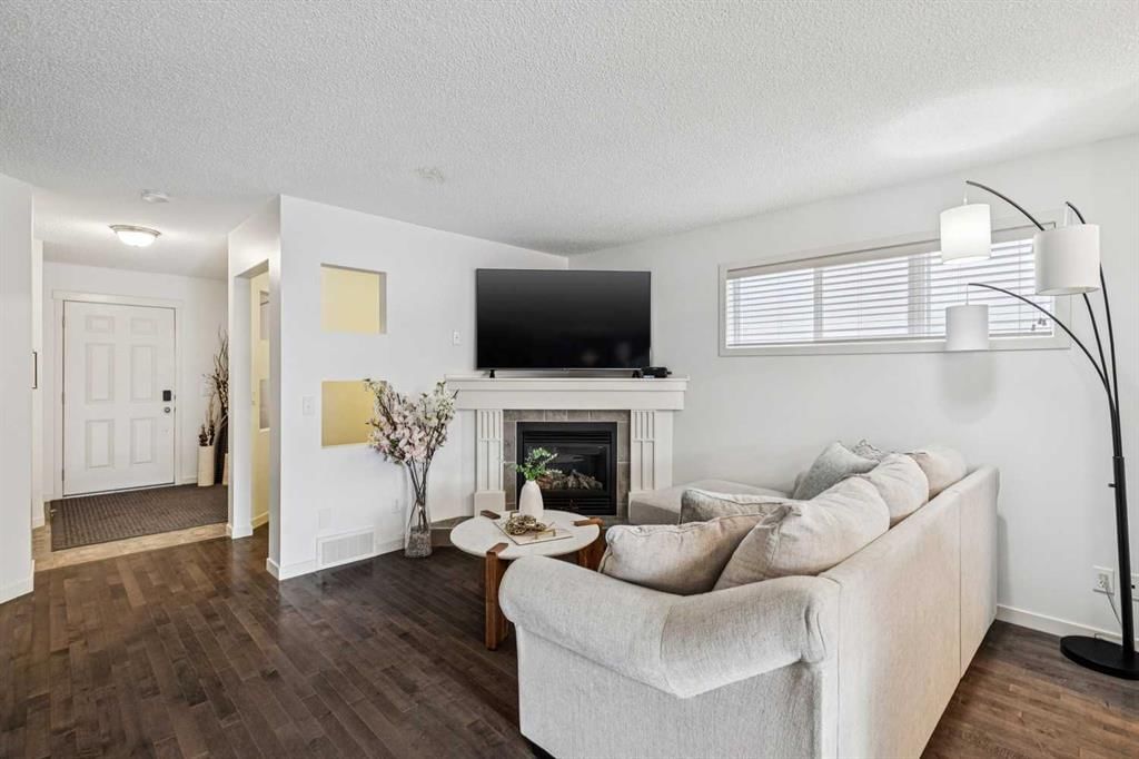524 Cranston Drive SE, Calgary — photo 5 of 31
