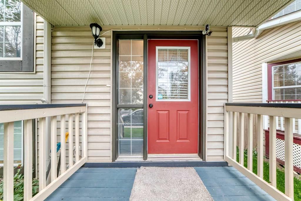 117 Bridleglen Manor SW, Calgary — photo 2 of 32