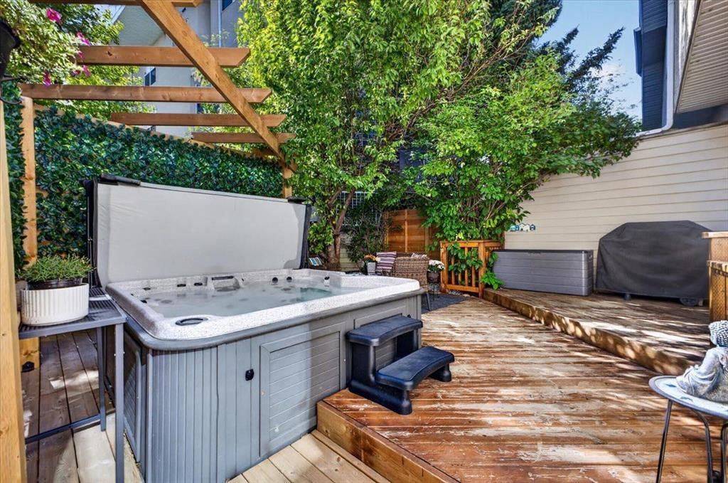 39 Patterson Hill SW, Calgary — photo 3 of 48