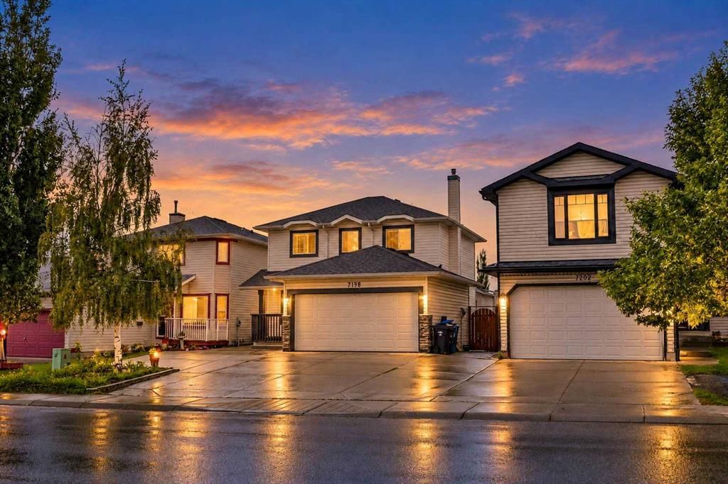 7198 Laguna Way NE, Calgary — main listing photo