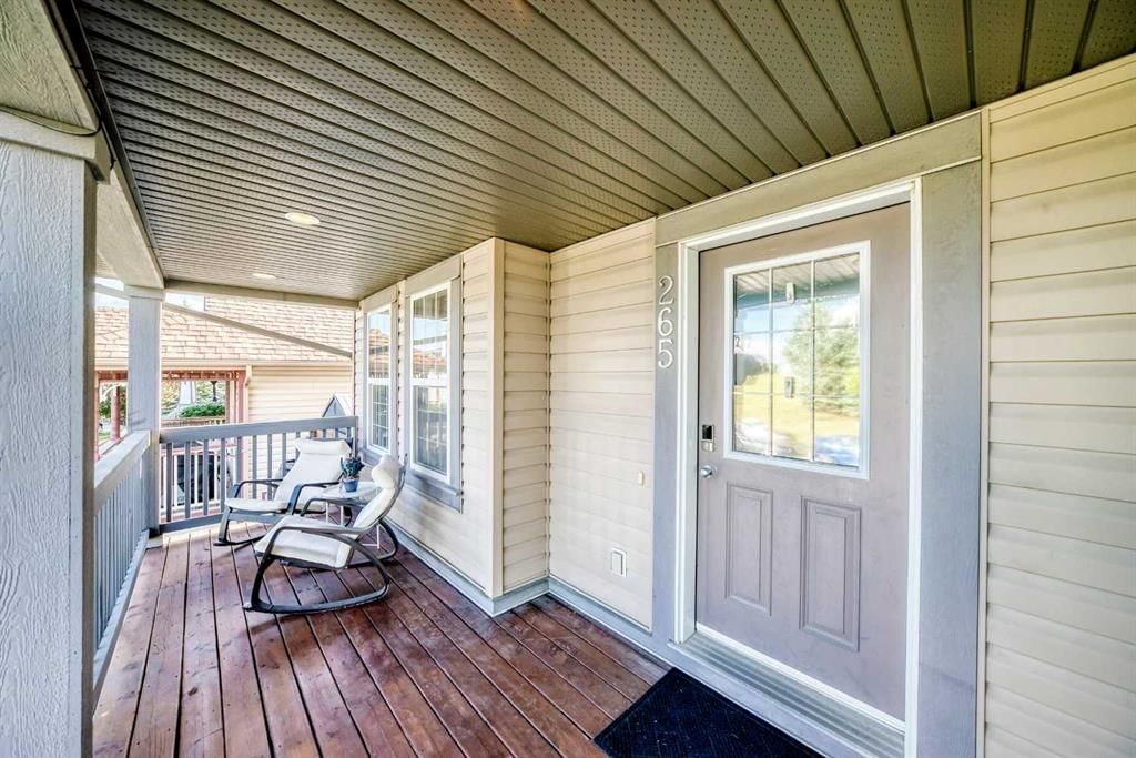 265 Everglen Rise SW, Calgary — photo 2 of 50