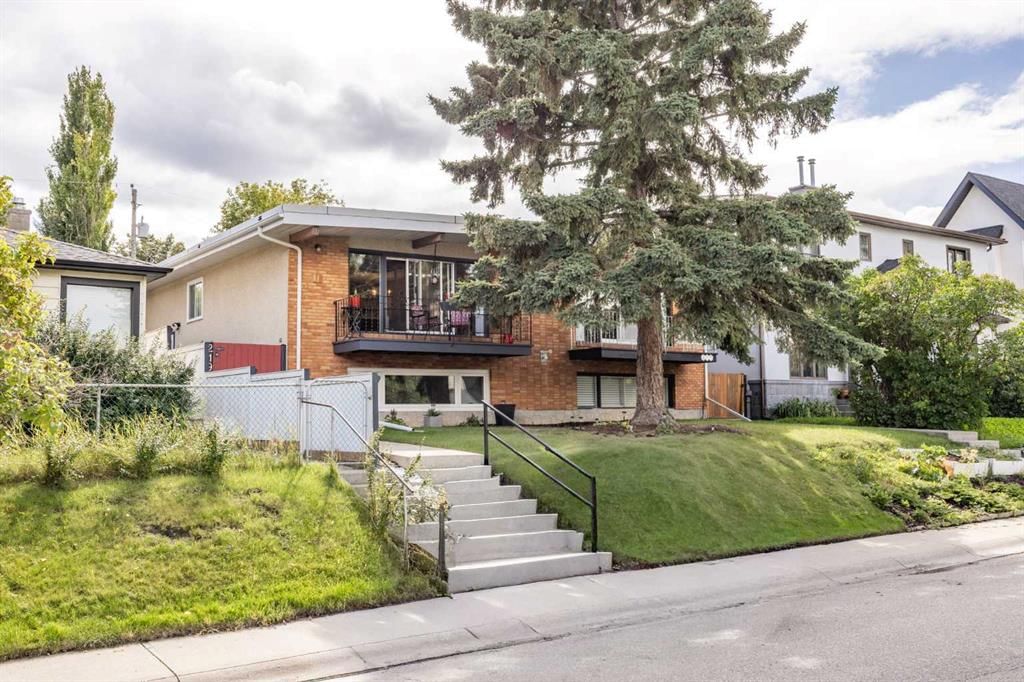 219 26 Avenue NE, Calgary — photo 2 of 42