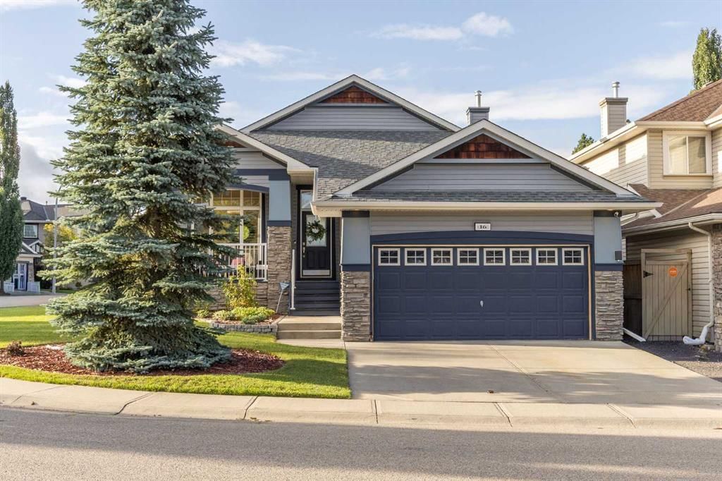 16 Royal oak Heights NW, Calgary — main listing photo
