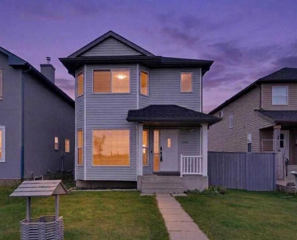 1080 Martindale Boulevard, Calgary — main listing photo