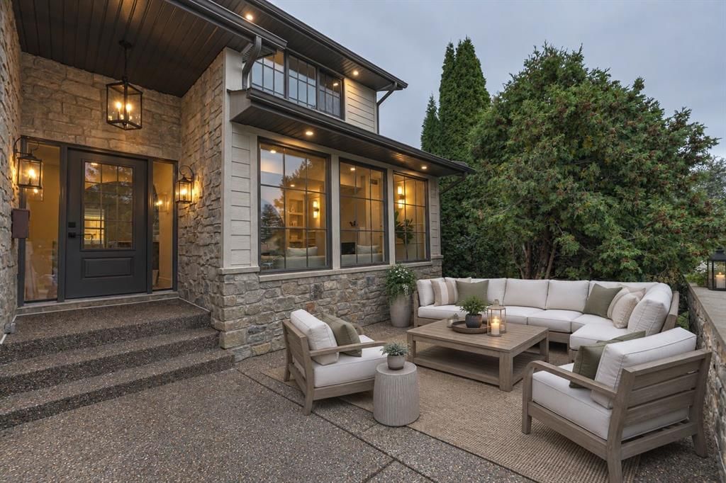 1040 Edgemont Road NW, Calgary — photo 4 of 50