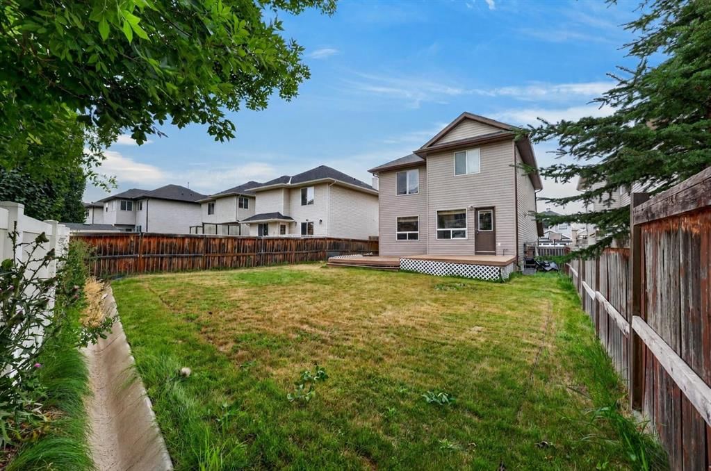 177 Royal Birch Terrace NW, Calgary — main listing photo