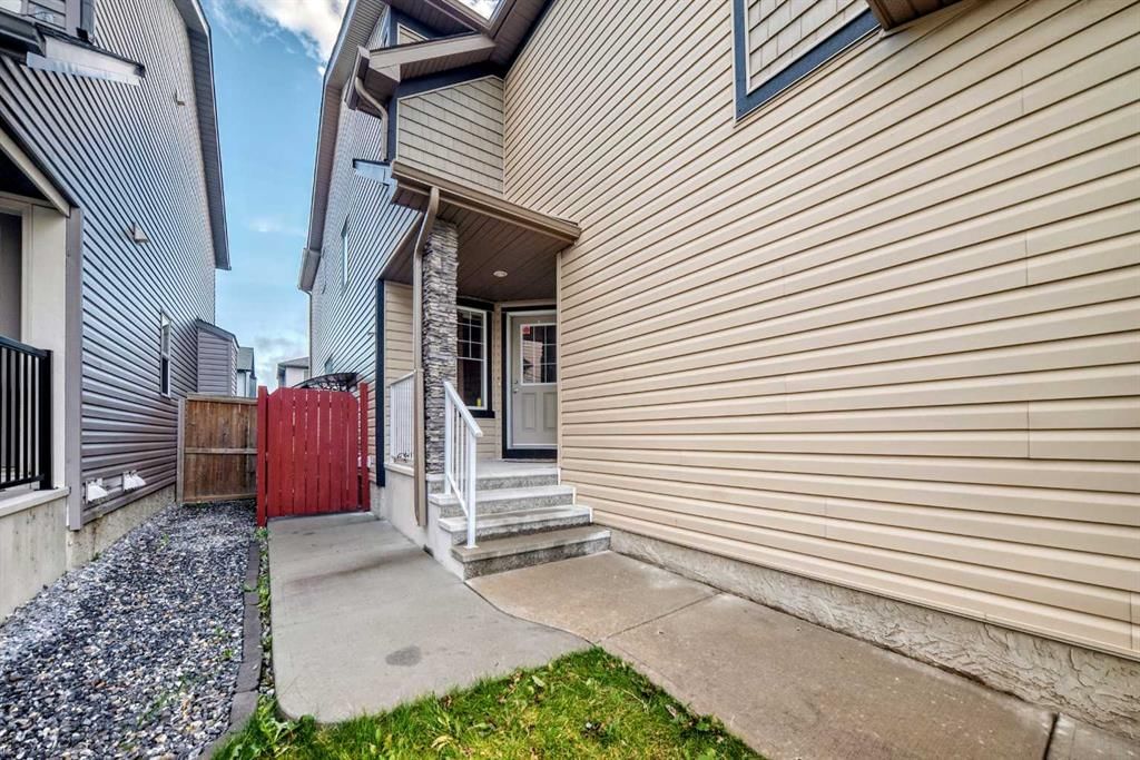 139 Skyview Shores Crescent NE, Calgary — photo 3 of 49