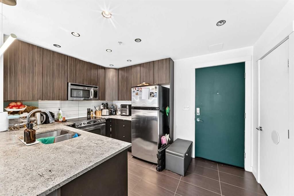 1504, 788 12 Avenue SW, Calgary — photo 5 of 29