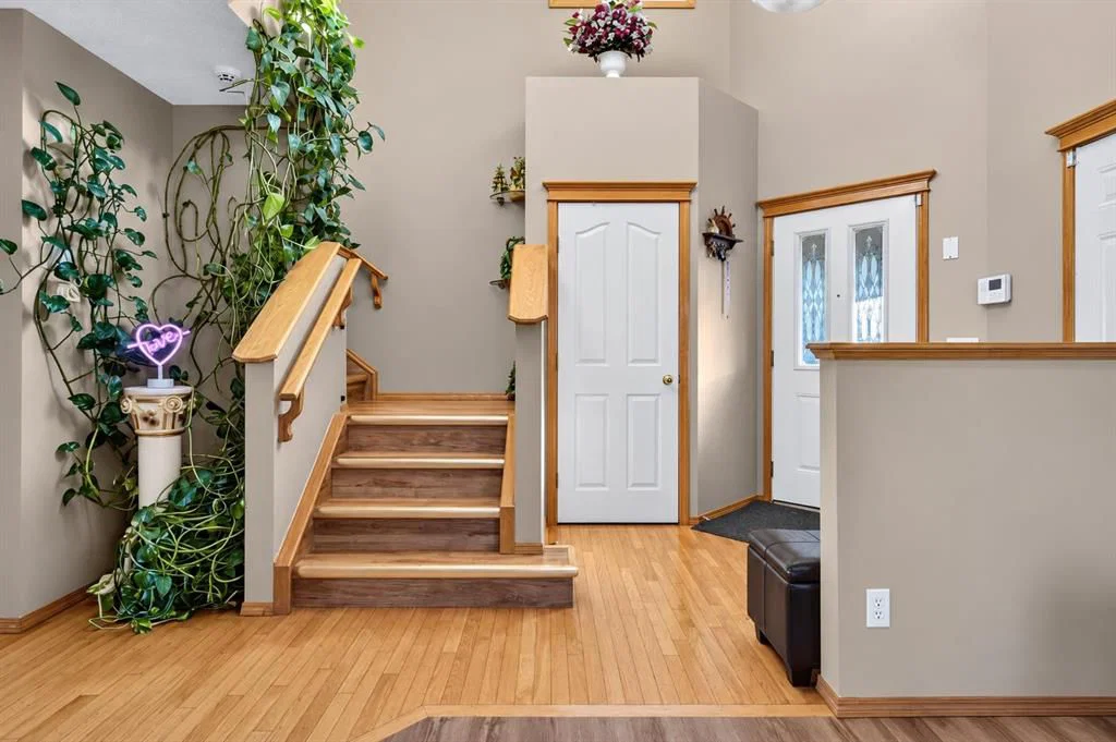 113 Taralea Circle NE, Calgary — photo 4 of 41