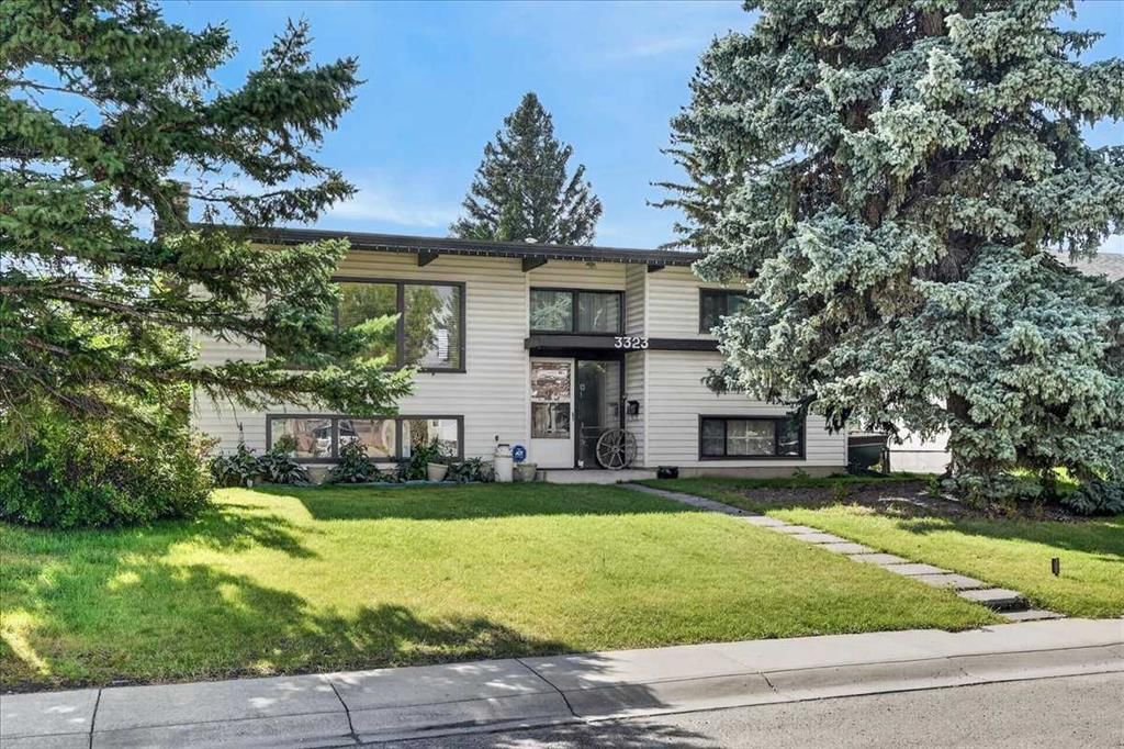 3323 Boulton Road NW, Calgary — photo 2 of 34