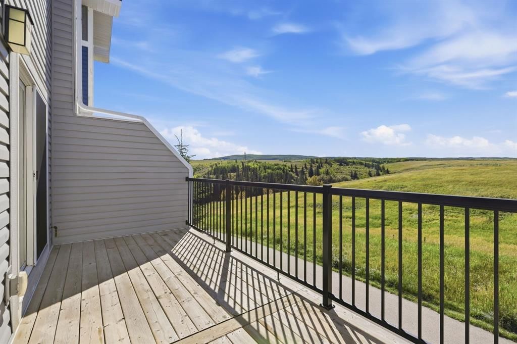 1602 Jumping Pound Common, Calgary — row/townhouse for sale