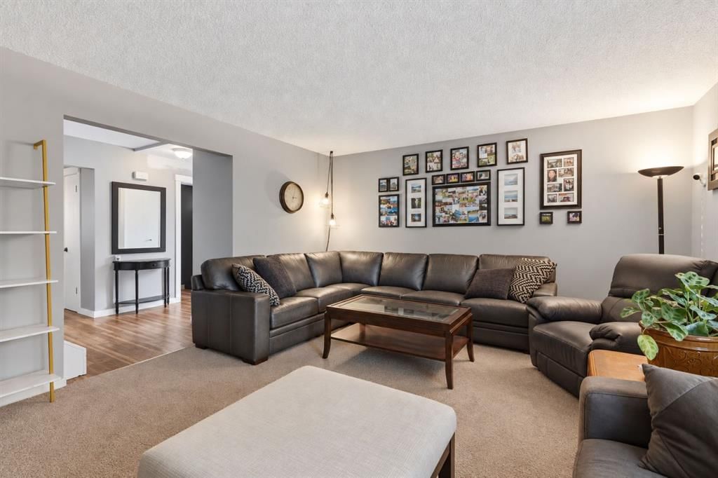 3101 41 Street SW, Calgary — photo 5 of 43
