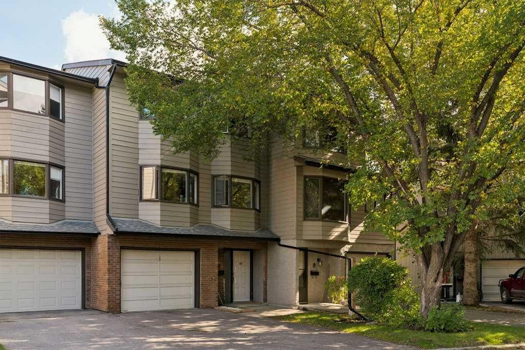 80, 23 Glamis Drive SW, Calgary — main listing photo