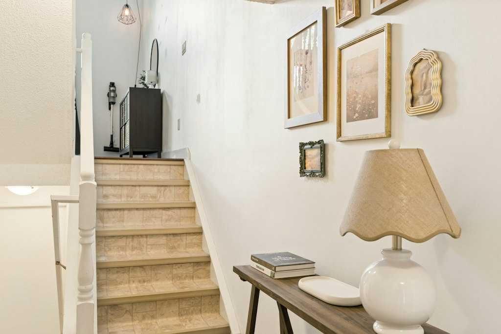 80, 23 Glamis Drive SW, Calgary — photo 3 of 41
