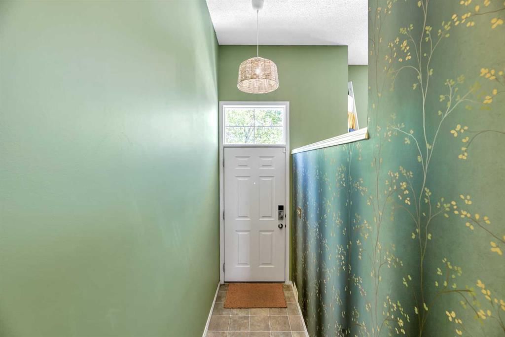 101 Tuscany Springs Gardens NW, Calgary — photo 3 of 30