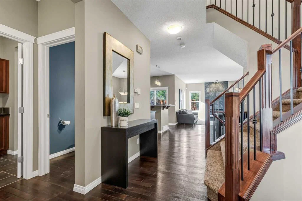 62 Panamount Plaza NW, Calgary — photo 3 of 38