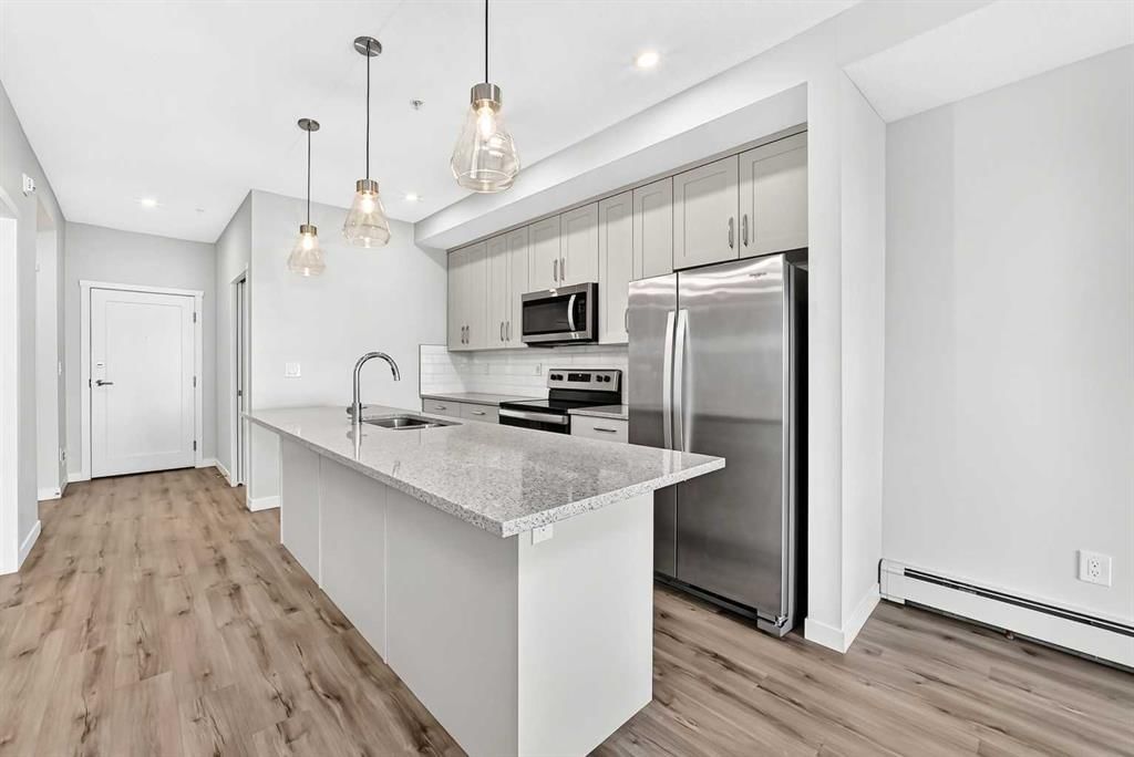205, 71 SHAWNEE Common SW, Calgary — photo 4 of 35