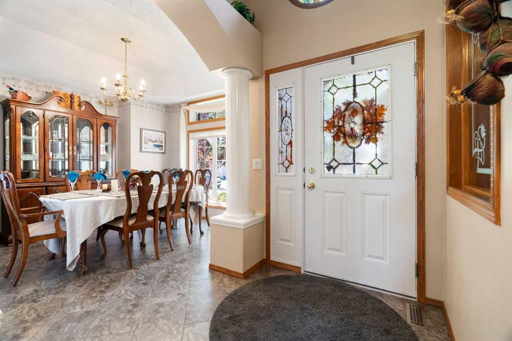 238 Chaparral Place SE, Calgary — photo 3 of 48