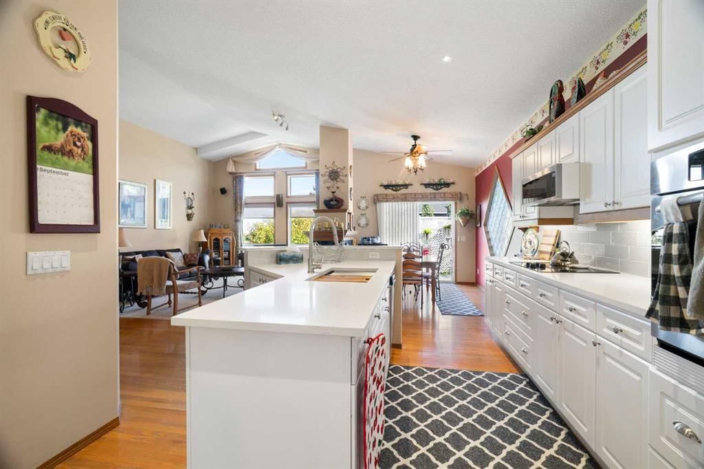 238 Chaparral Place SE, Calgary — photo 5 of 48