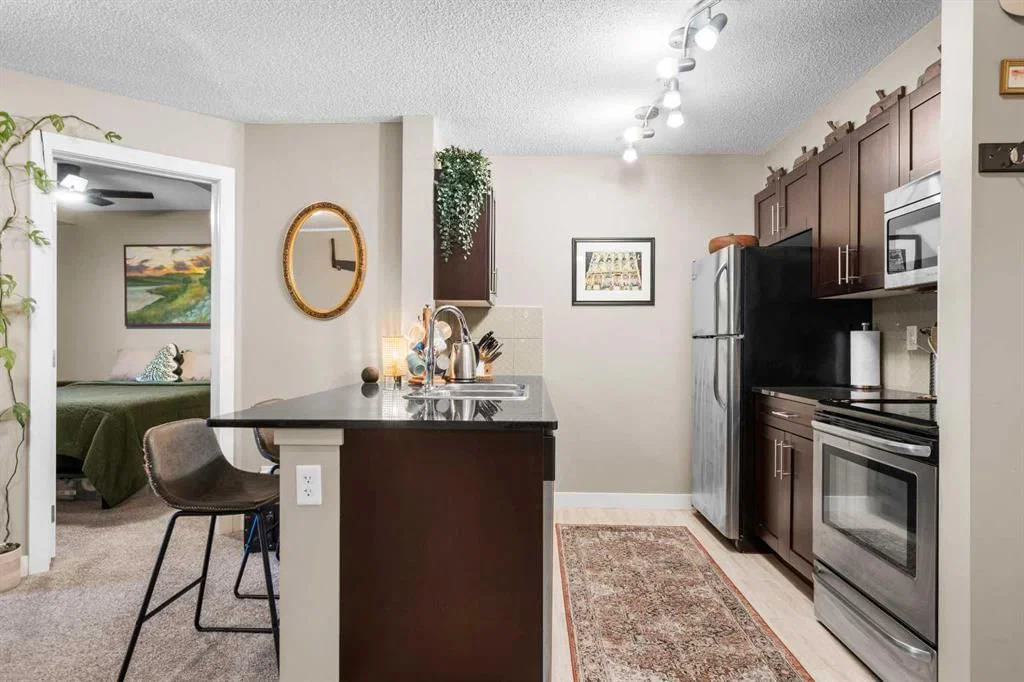 1304, 81 Legacy Boulevard SE, Calgary — photo 5 of 36