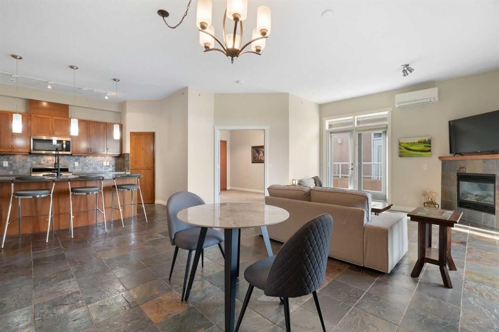 405, 6 Hemlock Crescent SW, Calgary — photo 4 of 45
