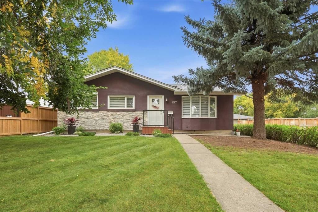 137 Lissington Drive SW, Calgary — detached for sale