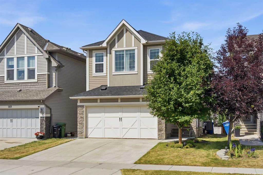 193 Hillcrest Drive SW, Airdrie — photo 2 of 47