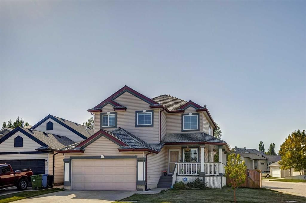 196 Harvest Park Way NE, Calgary — photo 2 of 42
