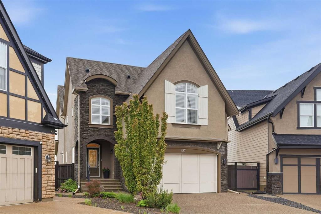 127 Marquis Grove SE, Calgary — photo 4 of 50