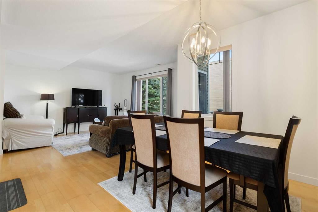 805, 8000 Wentworth Drive SW, Calgary — photo 4 of 21