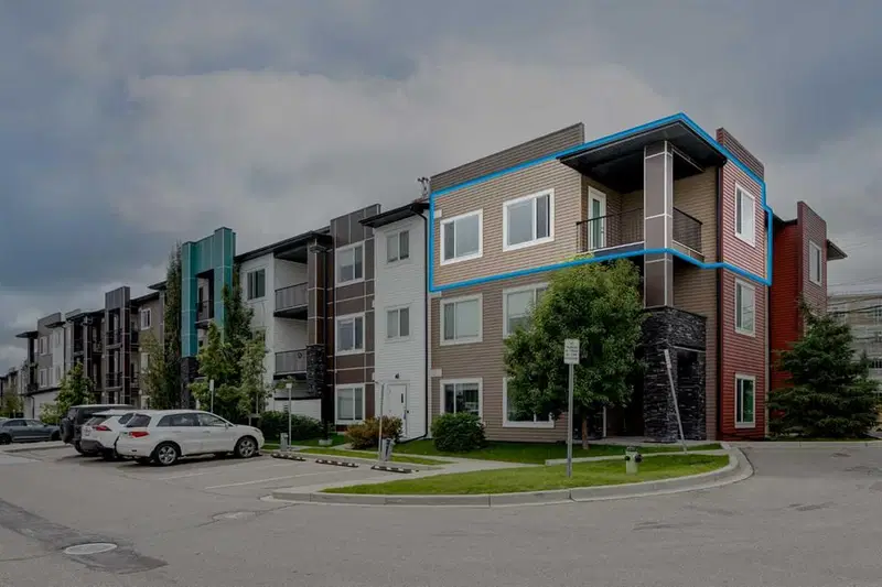 302, 20 Sage Hill Terrace NW, Calgary — photo 2 of 20
