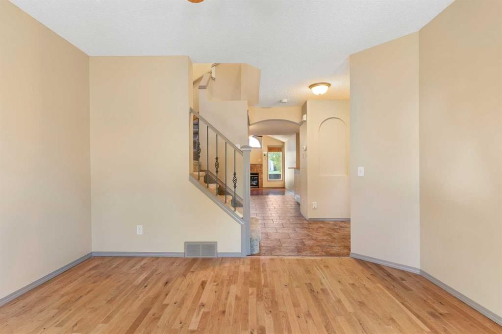 12 Tuscany Springs Circle NW, Calgary — photo 5 of 47