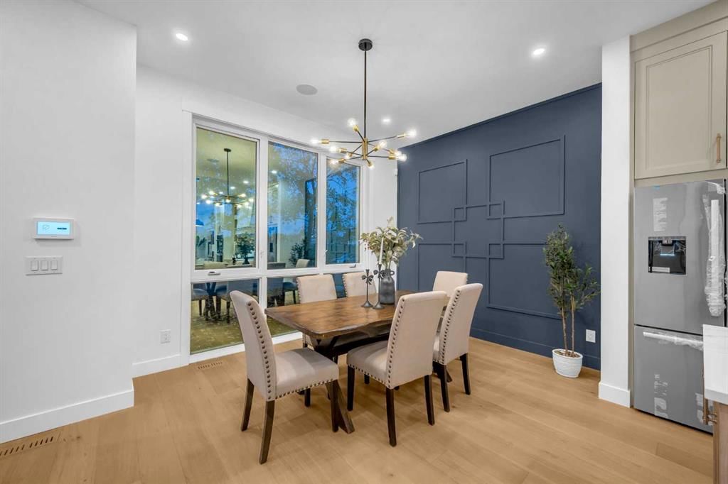 2437 52 Avenue SW, Calgary — photo 4 of 50