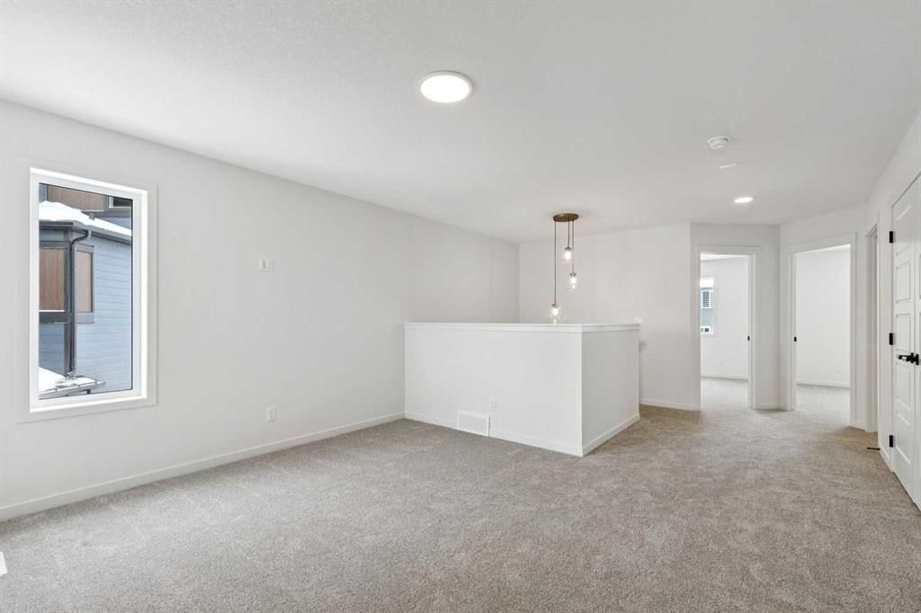 175 Herron Landing NE, Calgary — photo 3 of 41
