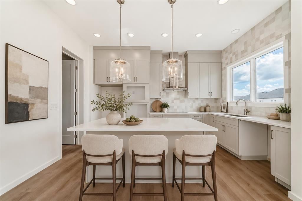 46 Verdure Place SW, Calgary — photo 2 of 44