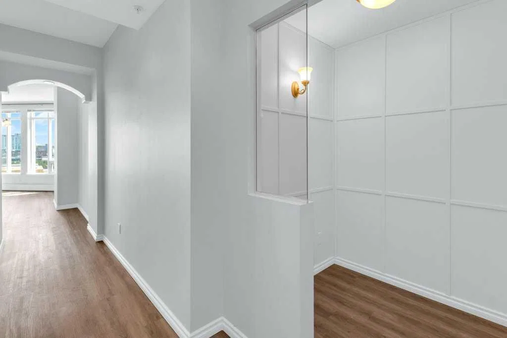 407, 1718 14 Avenue NW, Calgary — photo 4 of 49