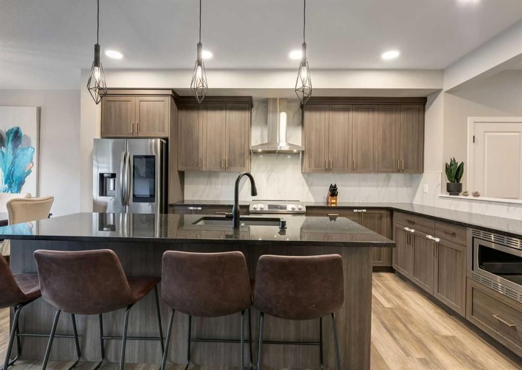 658 Creekmill Court SW, Airdrie — photo 3 of 50