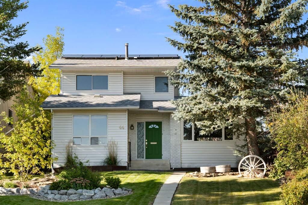 44 Beddington Crescent NE, Calgary — main listing photo