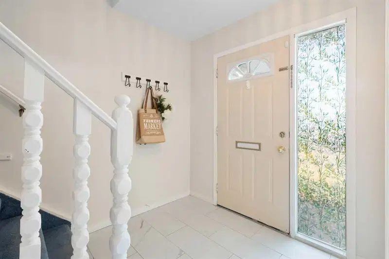 44 Beddington Crescent NE, Calgary — photo 3 of 47