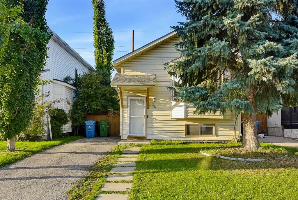 13 Shawglen Court SW, Calgary — main listing photo