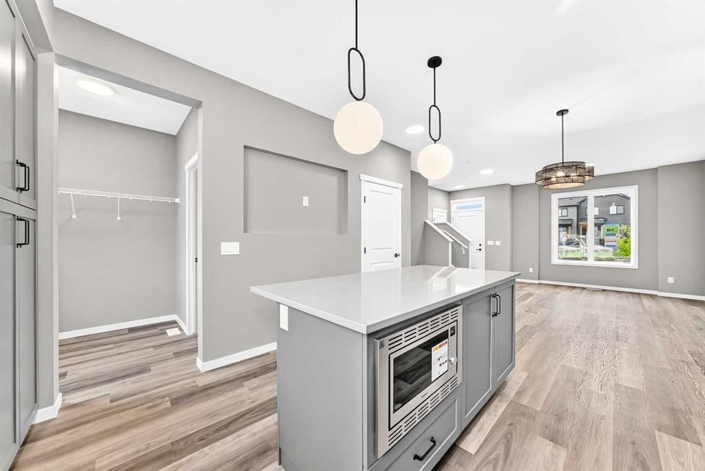 148 Sawgrass Gate NW, Airdrie — photo 5 of 35