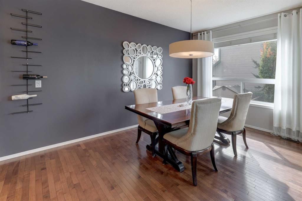 50 Pantego Point NW, Calgary — photo 5 of 43