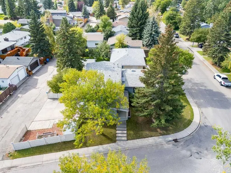12003 Cannes Road SW, Calgary — photo 3 of 50