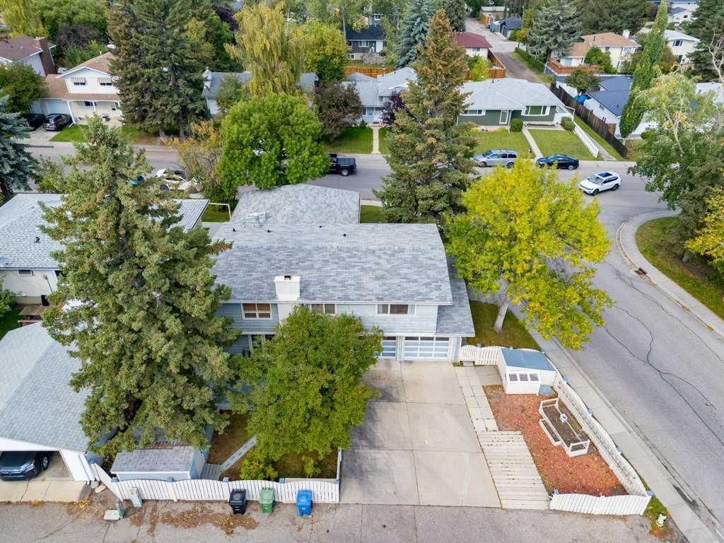 12003 Cannes Road SW, Calgary — photo 4 of 50