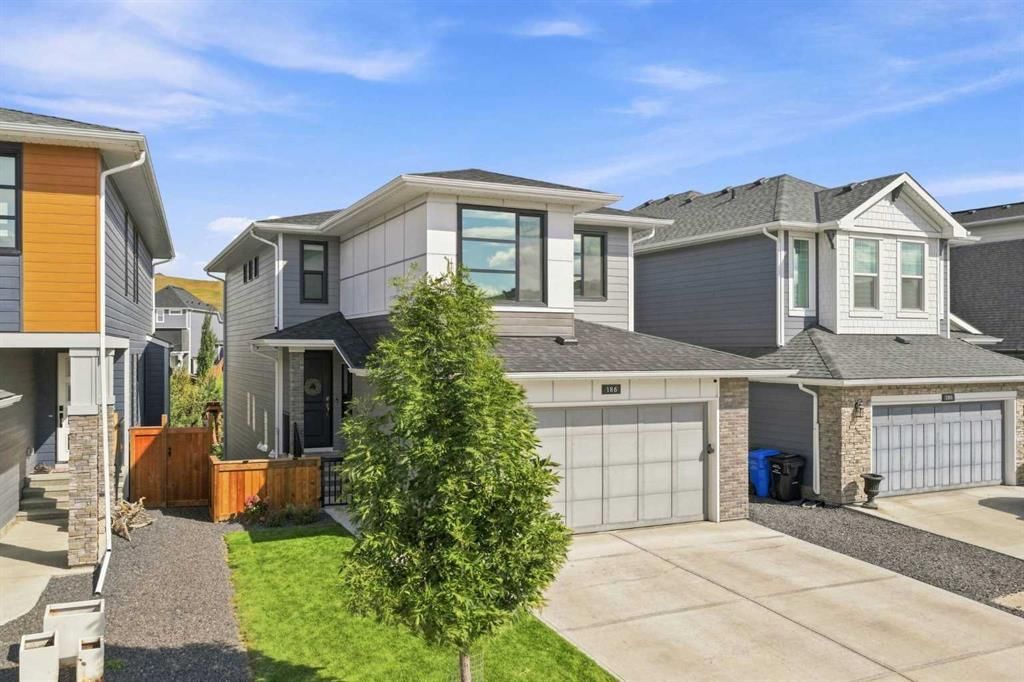 186 Cranbrook Park SE, Calgary — photo 2 of 49