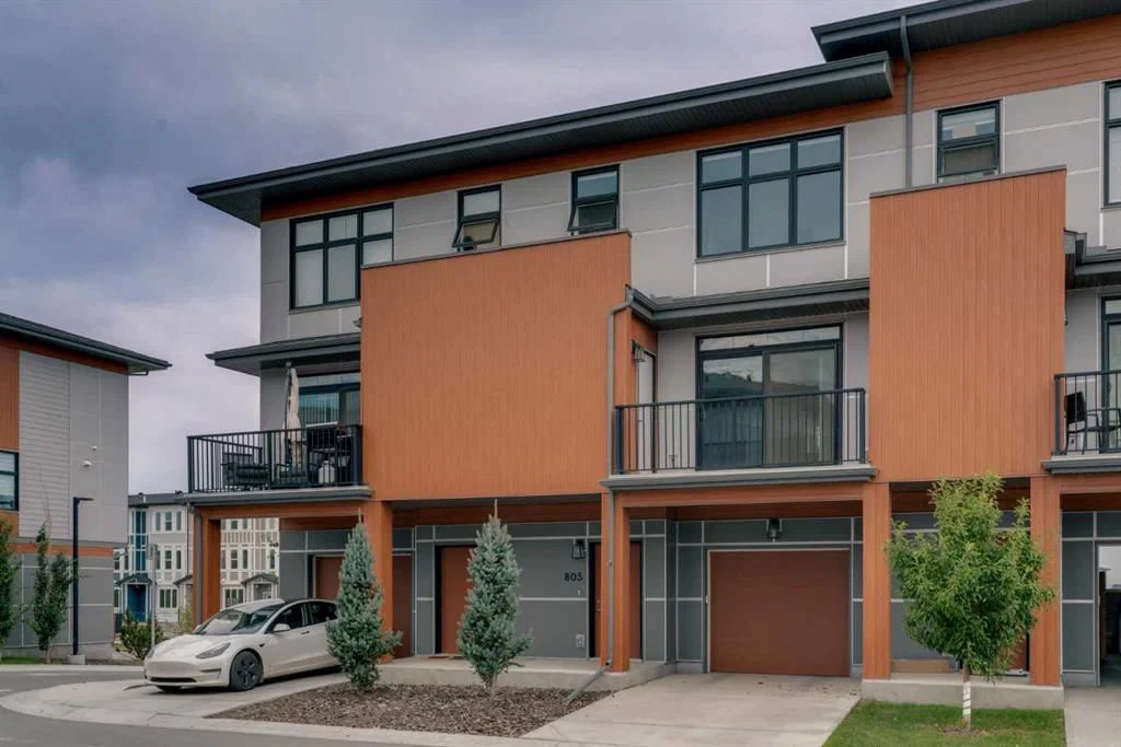 805, 400 Belmont Street SW, Calgary — main listing photo