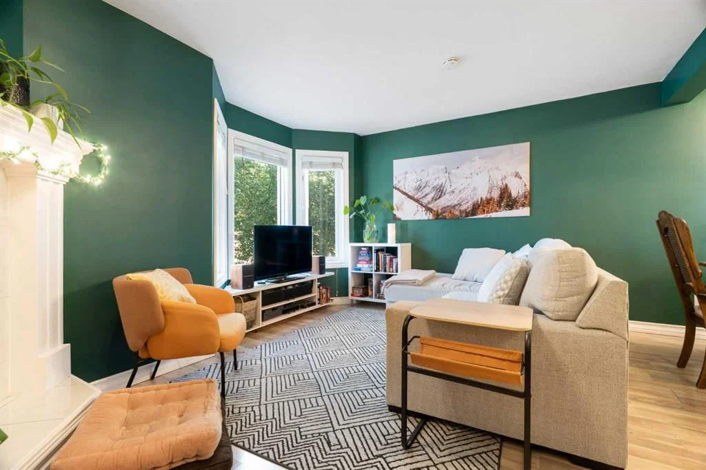 12, 1339 14 Avenue SW, Calgary — main listing photo