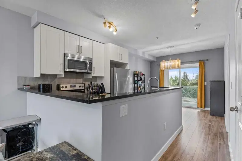 304, 1540 17 Avenue SW, Calgary — photo 5 of 34