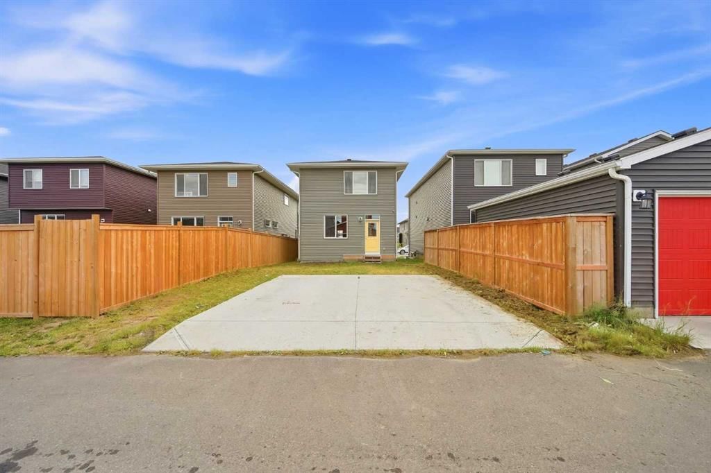 234 Chelsea Heath, Chestermere — photo 3 of 50